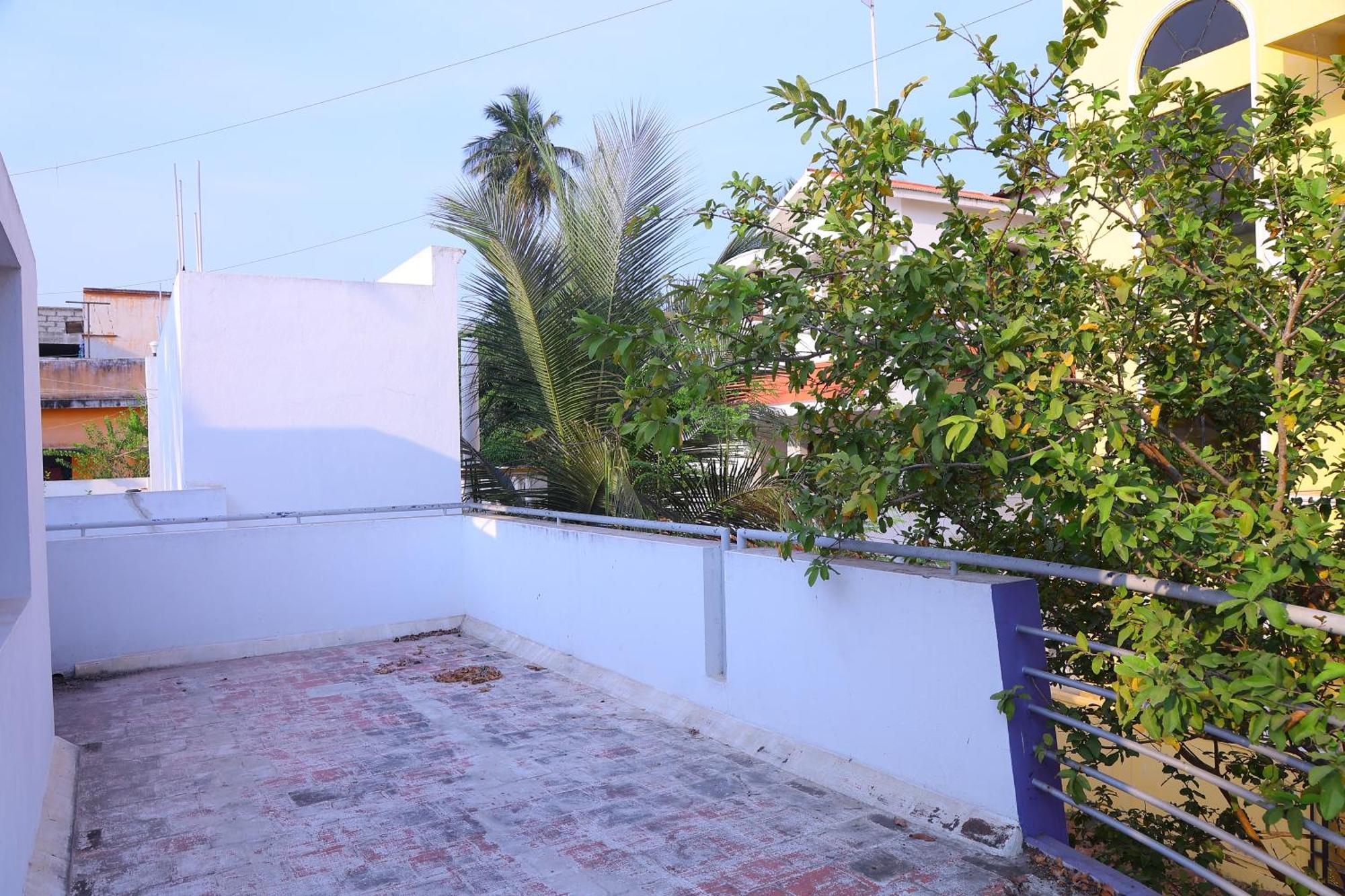 Pravesh Villa With Private Swimming Pool Pondicherry Exterior photo